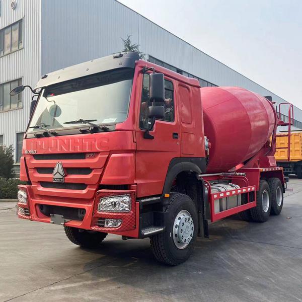 10 Wheels SINOTRUK HOWO Concrete Mixing Truck 6×4 Red