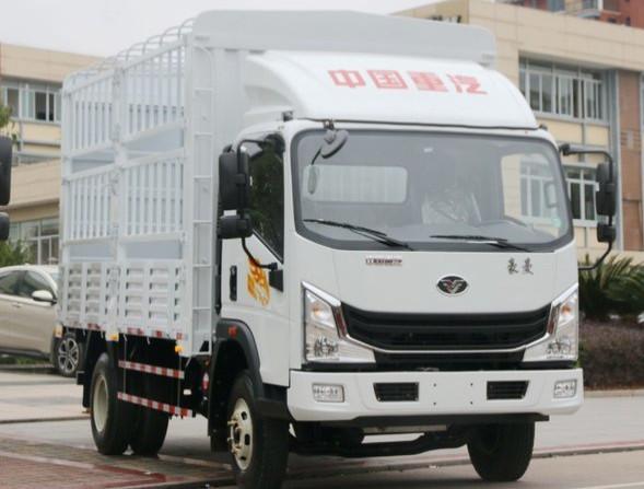 SINOTRUK 4×4 Cargo Truck 380hp 40 Ton Capacity With HW76 High Deck Cab