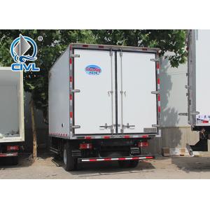 Sinotruk 3 – 7 Ton Carrier Refrigerated Truck / Cooler Van For Fresh Vegetable And Milk