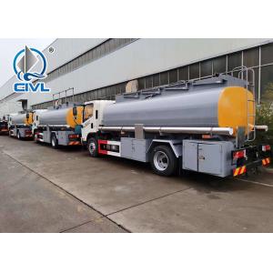 White Fuel Tanker Truck 15000L SINOTRUK HOWO OIL TANK TRUCK 4X2 15000L
