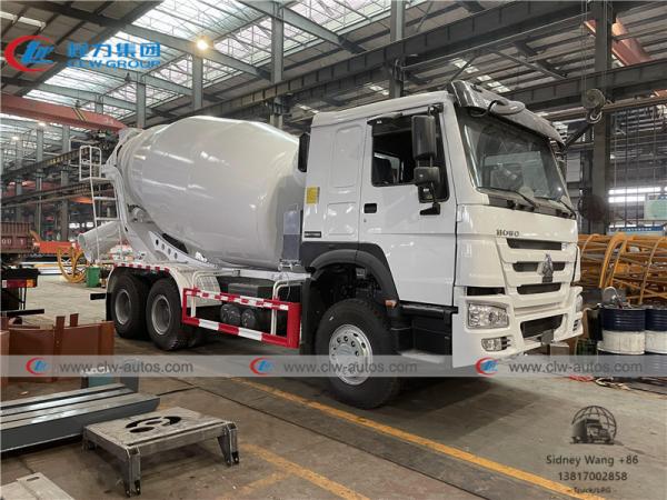 SINOTRUK HOWO 6×4 Heavy Duty 12000L Cement Mixer Truck
