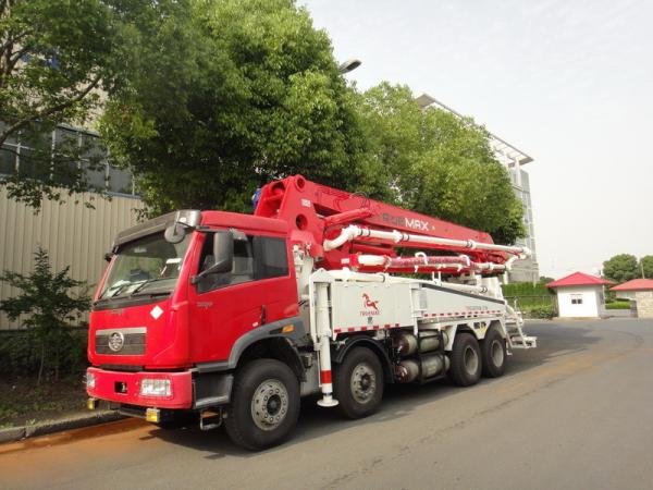RHD 37m 8×4 FAW 380HP Concrete Pump Trucks with LNG engine