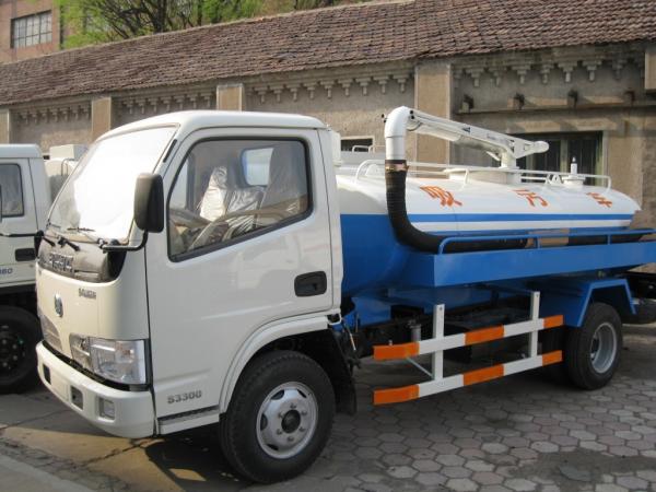 Heavy combination vacuum jetting truck , high pressure cleaning and vacuum suction truck