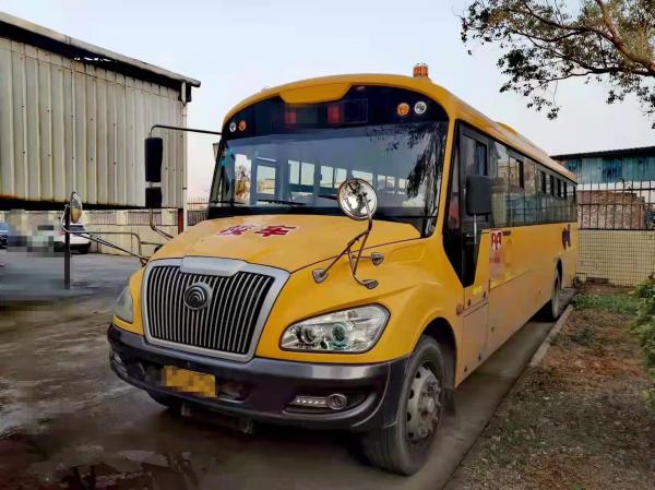 46 Seats Used Yutong School Bus ZK6119D Diesel Front Engine LHD Steering